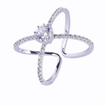 2016 Charm X Style Ring Femmes Engagement Anneaux en acier inoxydable